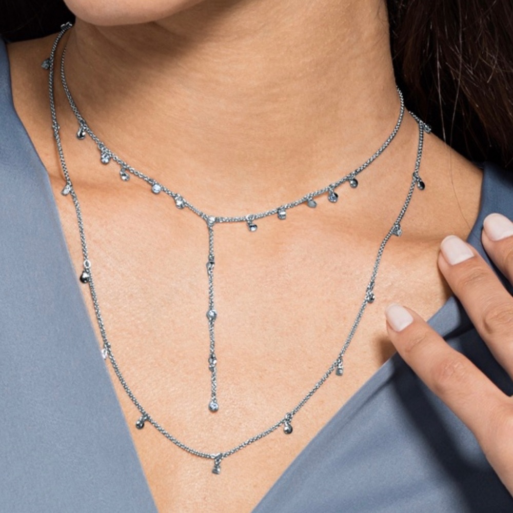 SWAROVSKI
Penelope Cruz Moonsun Necklace